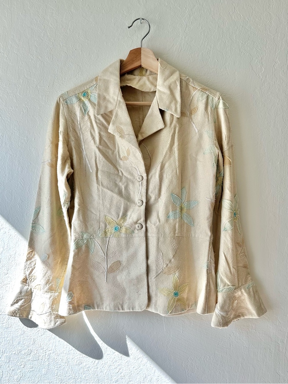 Vintage handmade linen jacket women’s medium fluted sleeves floral embroidery